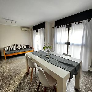 Apartamento de 2 Dormitorios